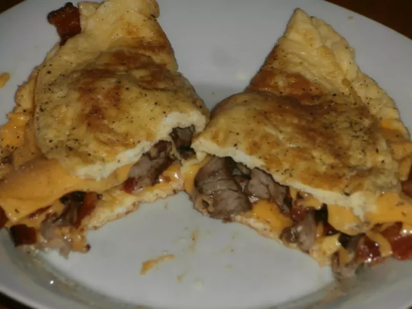 Donner, Onion, and Cheese Omelette